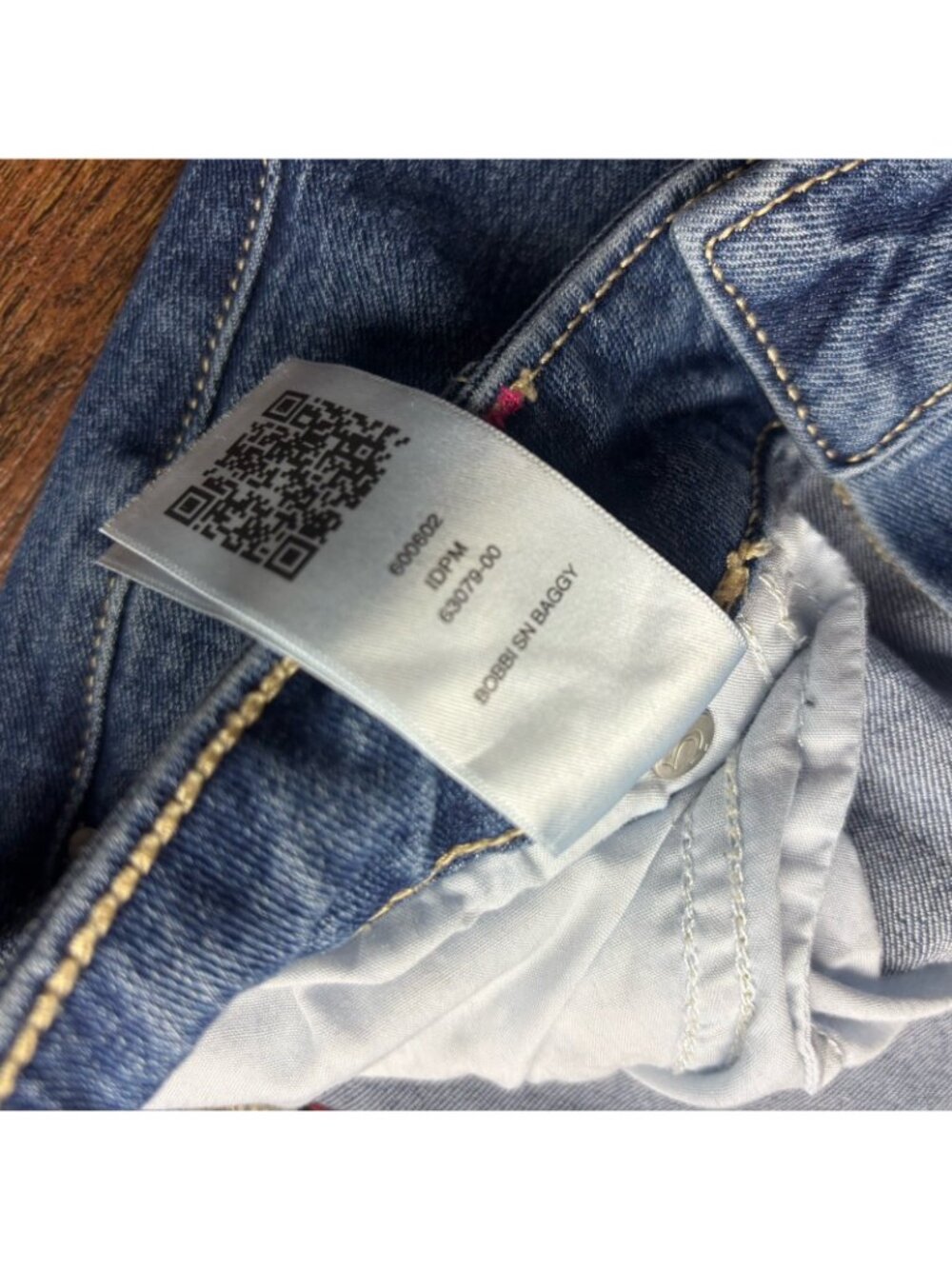 True Religion Bobbi Low Slung Baggy Wide Leg Jeans Medium Wash Size 32 - Picture 6 of 11